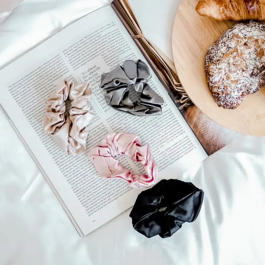 <center> 5 Benefits of using Silk Hair Scrunchies </center> - Lunalux