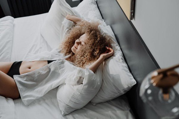 Silk for All Seasons: How Mulberry Silk Pillowcases Regulate Temperature - Lunalux