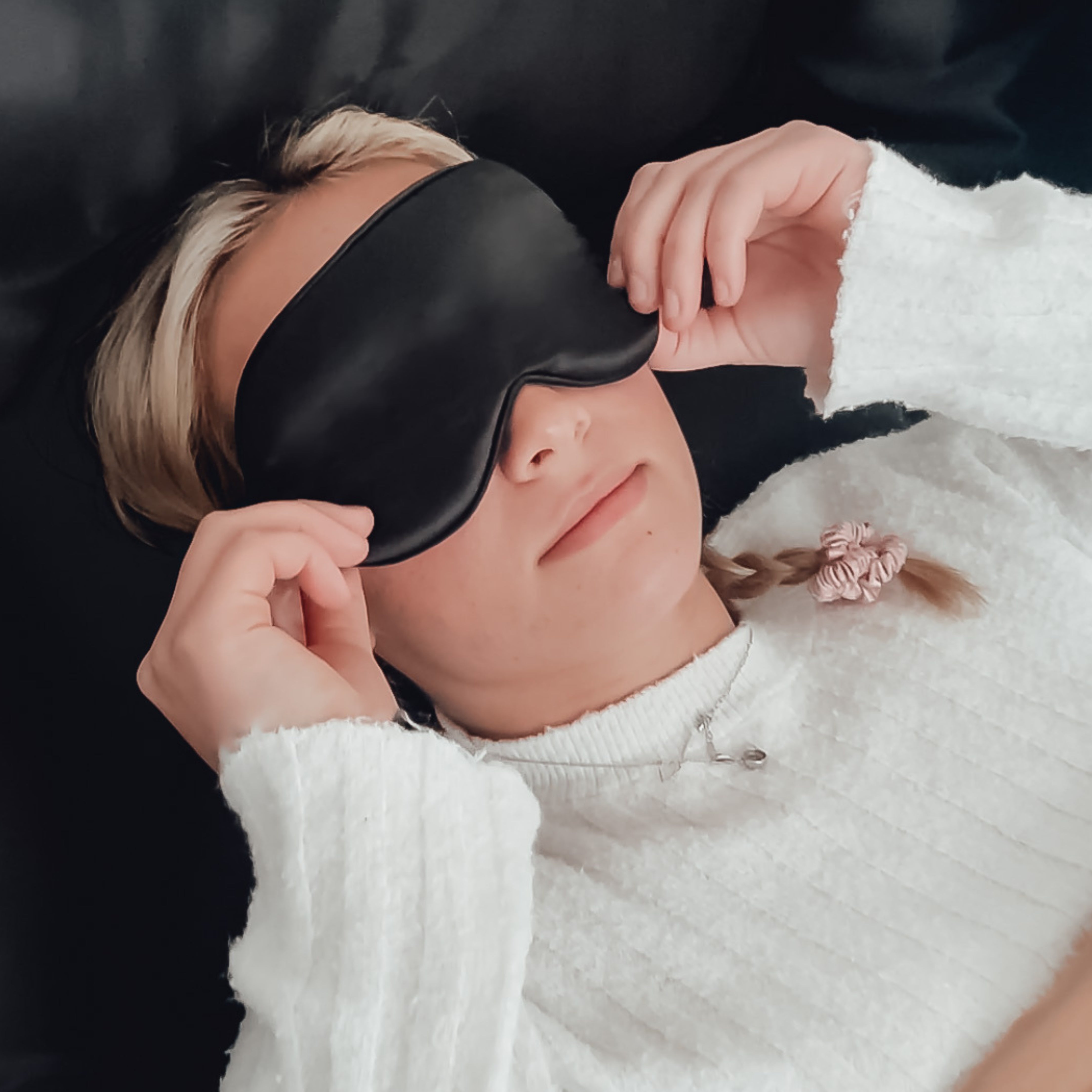 100% Mulberry Silk Contoured Eye Mask - Lunalux