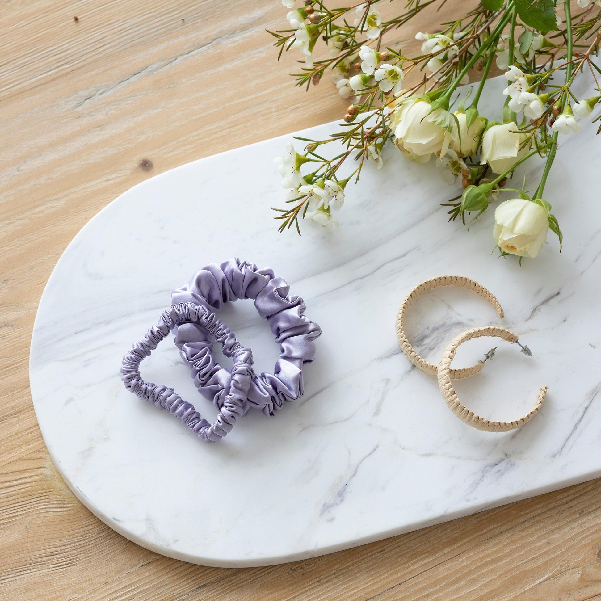Slim Lilac 100% Pure Mulberry Silk Scrunchie Infused with Hyaluronic Acid and Argan Oil - Lunalux