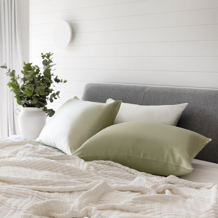 The Silk Pillowcase Made For Your Skin & Hair - Lunalux