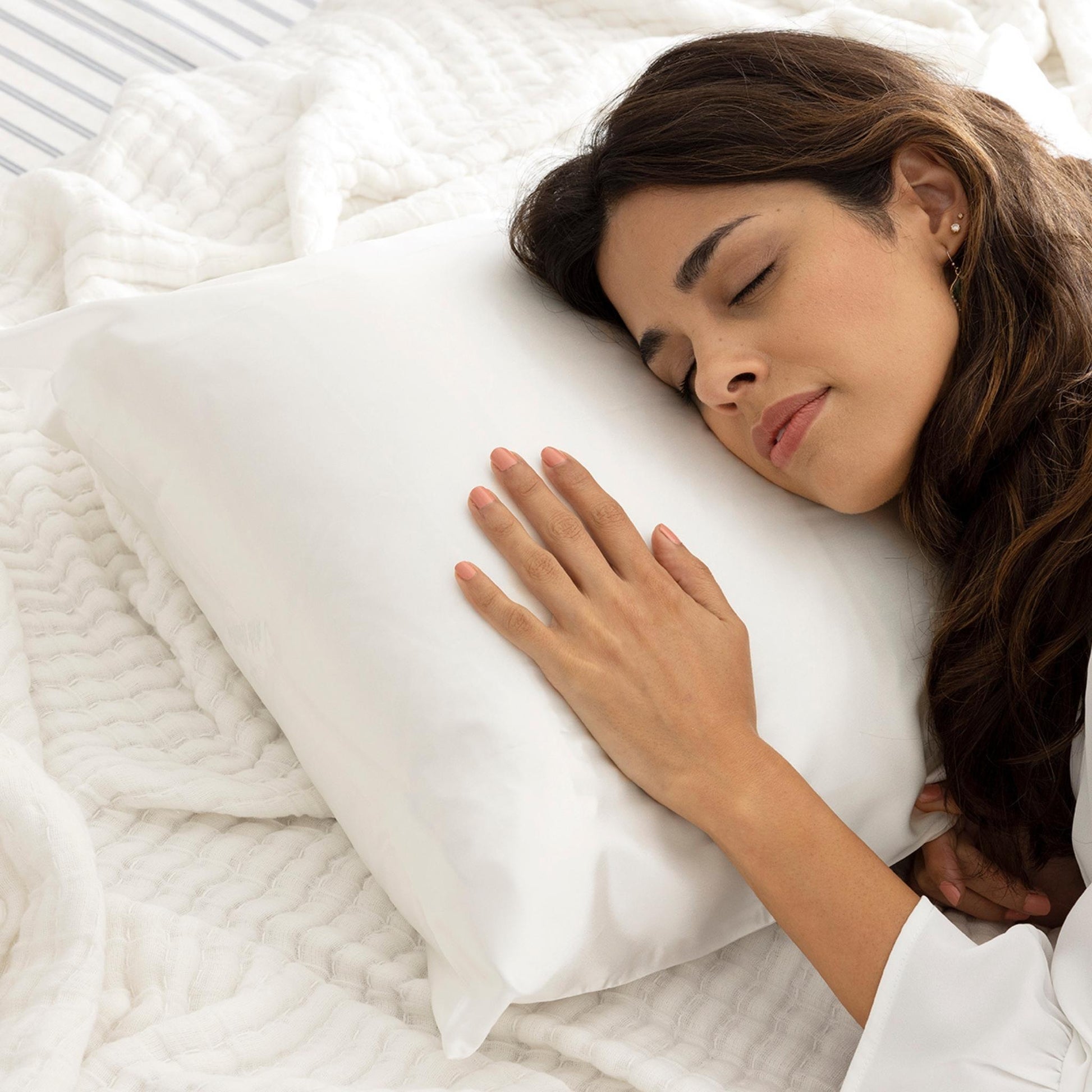 Twin Set Pearl White 100% Pure Mulberry Silk Pillowcase Infused with Hyaluronic Acid and Argan Oil - Lunalux